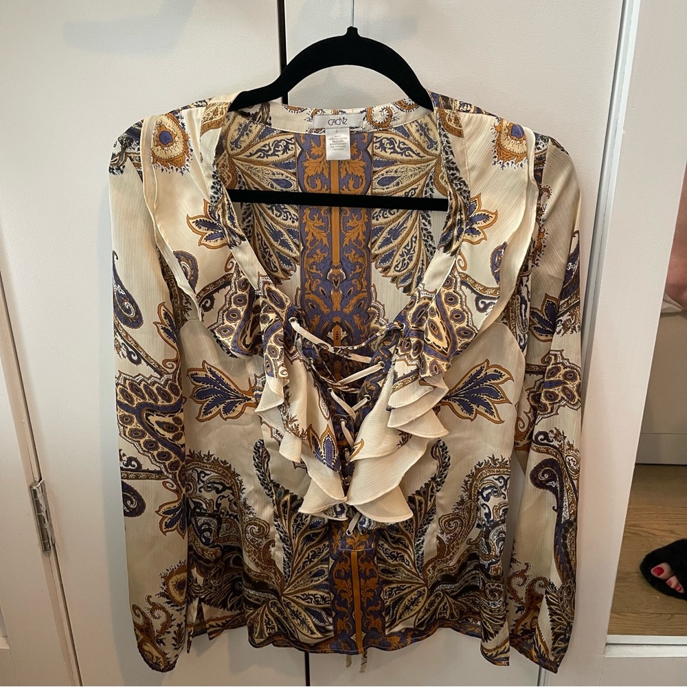 Cache vintage silk top size small